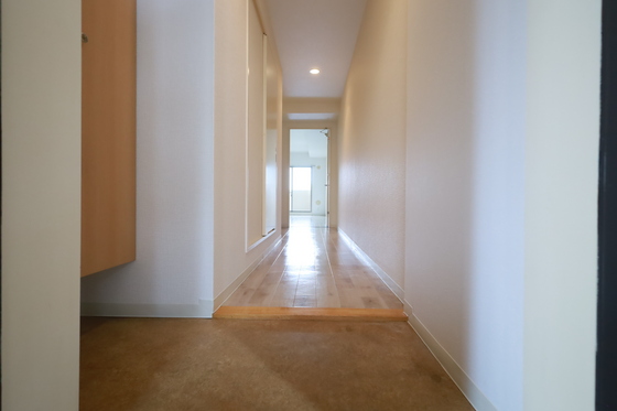 玄関　※別部屋の写真です