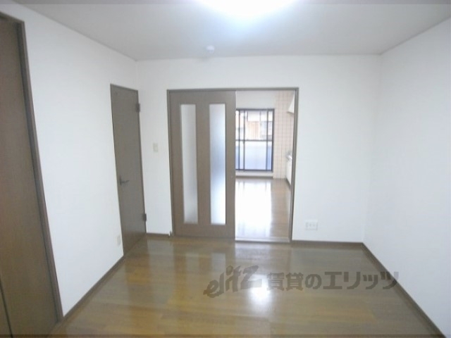 居室・リビング　洋室