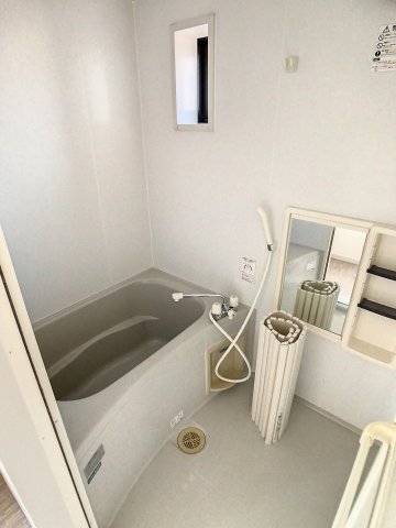 バス・シャワールーム　2023年5月撮影※現況を優先します。