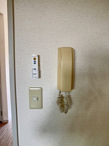 セキュリティ　2023年5月撮影※現況を優先します。