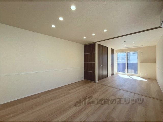 居室・リビング　リビング