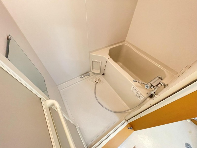 バス・シャワールーム　浴室