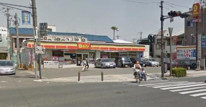 コンビニ　デイリーヤマザキ 平野本町店（コンビニ）まで385m
