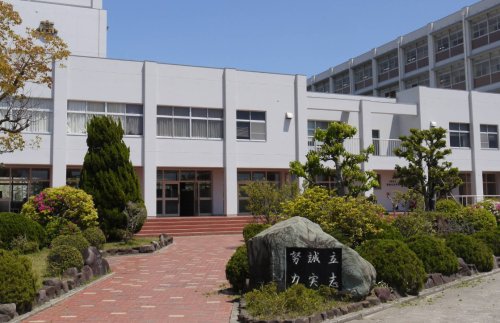 高校・高専　兵庫県立須磨東高校（高校・高専）まで692m