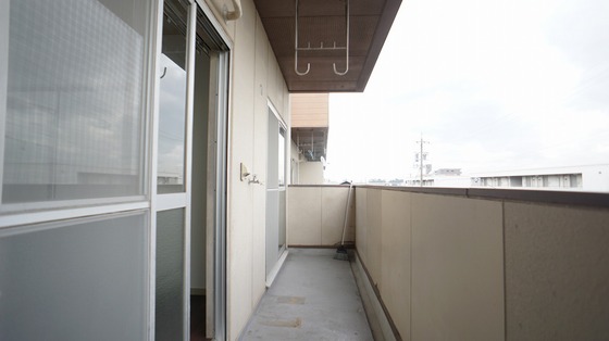 バルコニー　ベランダ