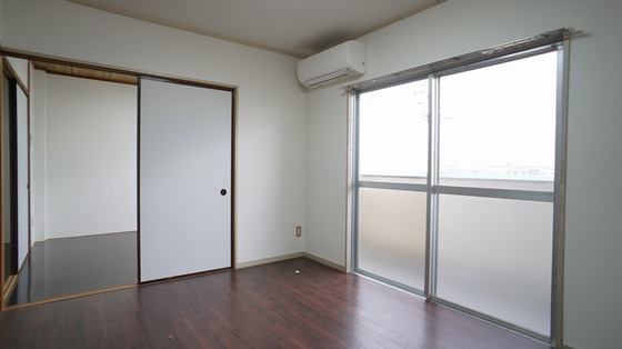 居室・リビング　洋室