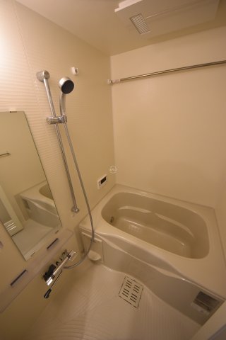 バス・シャワールーム　Dimus北浜(ディームスキタハマ)　浴室