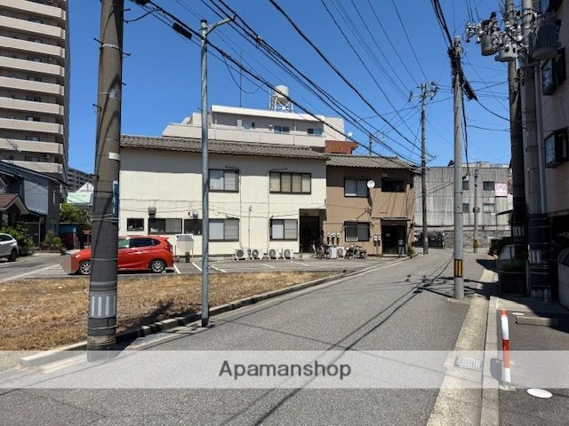 その他　前面道路（その他）まで0m