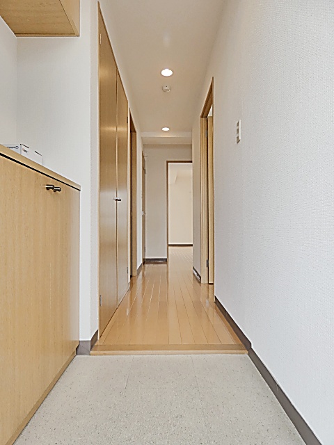 玄関　左右反転になります