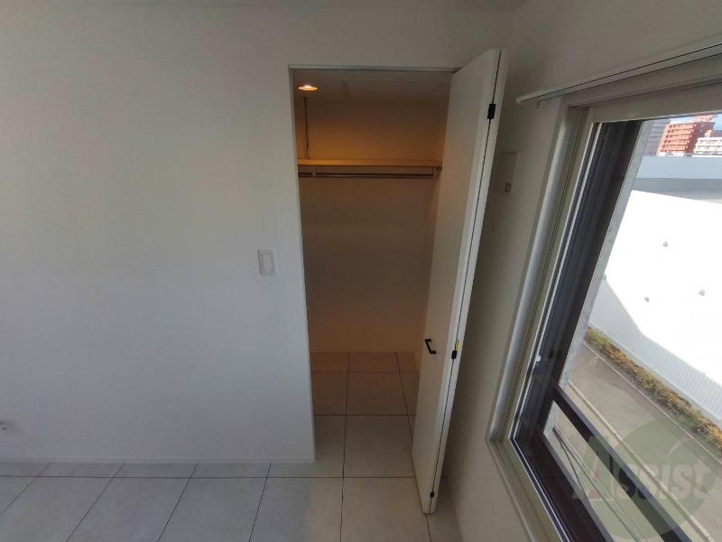 収納　寝室の収納になります。広々としてたくさん収納できます。