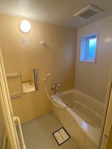 バス・シャワールーム　浴室