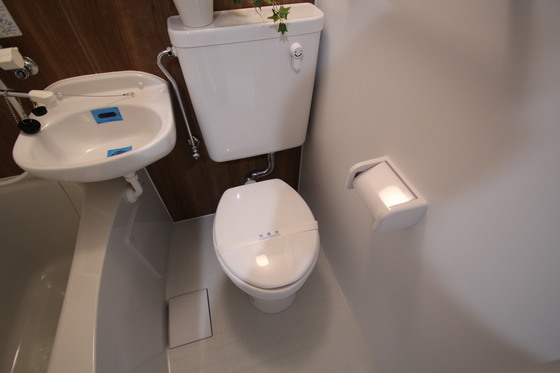 トイレ　※別部屋の写真です