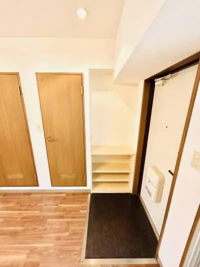 収納　玄関も広々、小物を置ける十分なスペースも♪