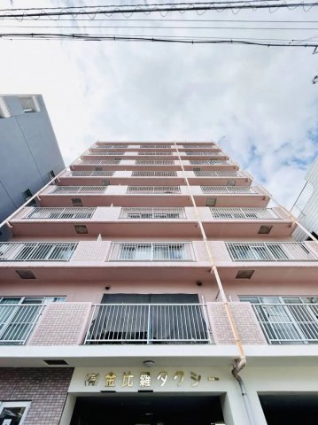 建物外観　タイル張りの鉄筋コンクリートマンションです♪防音防寒！