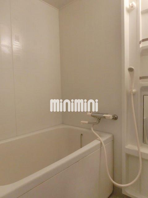 バス・シャワールーム　一日の疲れを癒すお風呂。