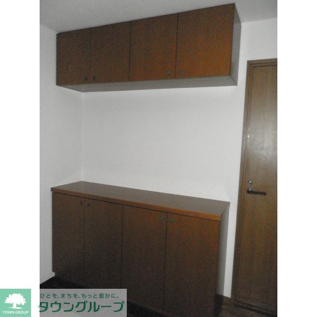 収納　シューズボックス