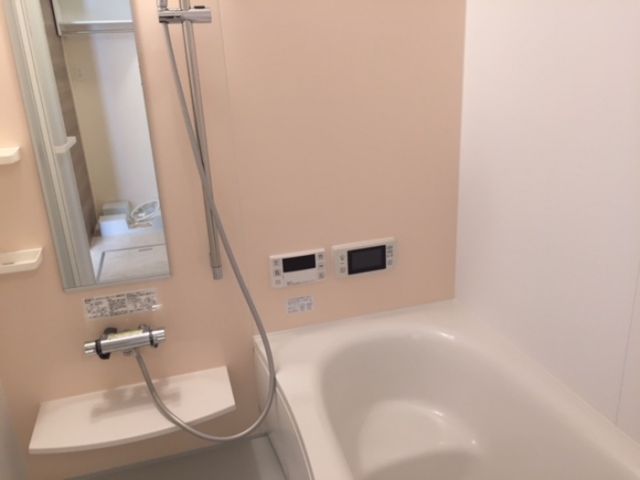 バス・シャワールーム