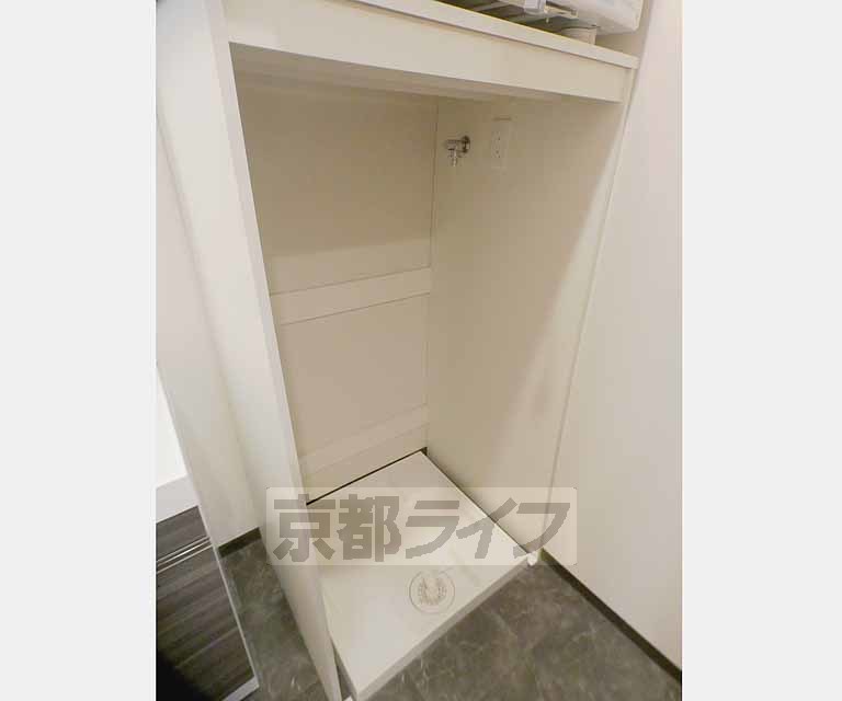 キッチン　同仕様設備を導入予定