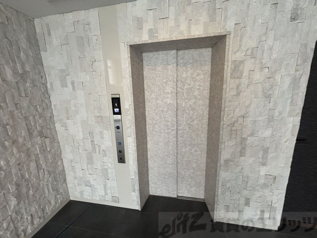 セキュリティ　エレベーター