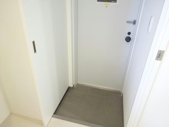 玄関　部屋参考写真