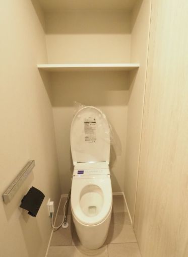 トイレ　別号室参考写真