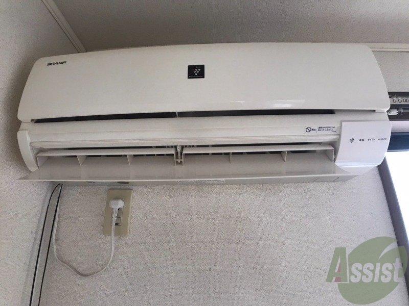 その他設備　ちゃんとエアコンもついているので、安心してくださいね。