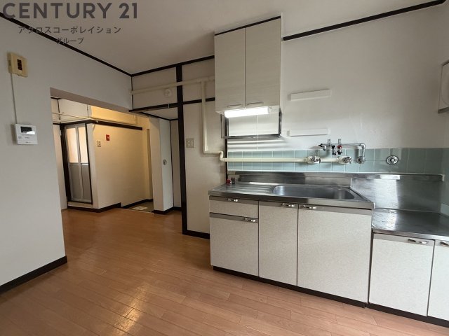 居室・リビング　明るいリビング