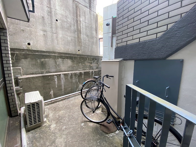 クリフサイド西岡本の外観写真