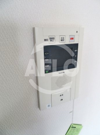セキュリティ　レオンコンフォート難波　ＴＶ付モニターホン