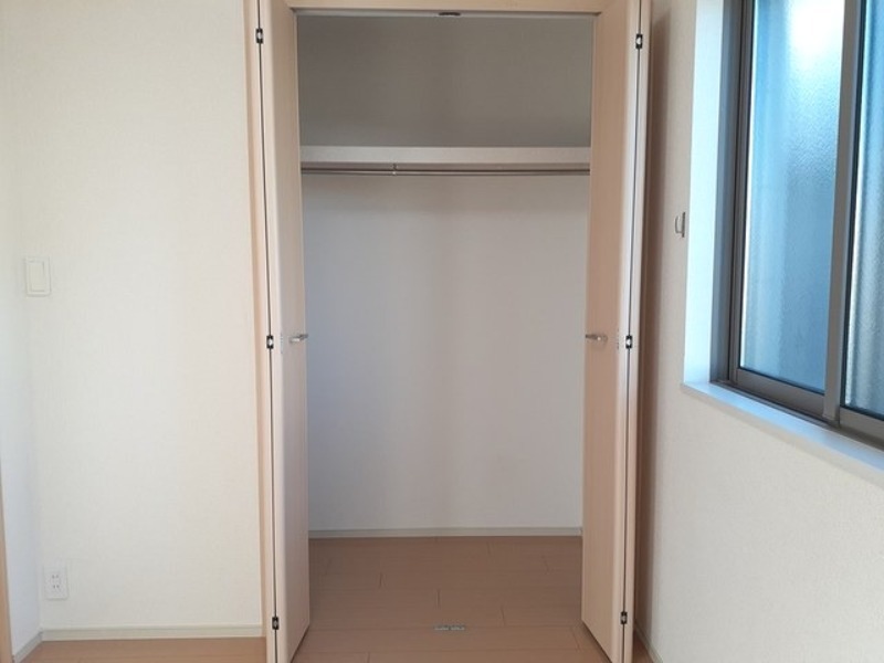 収納　図面と現状に相違がある場合には現状を優先