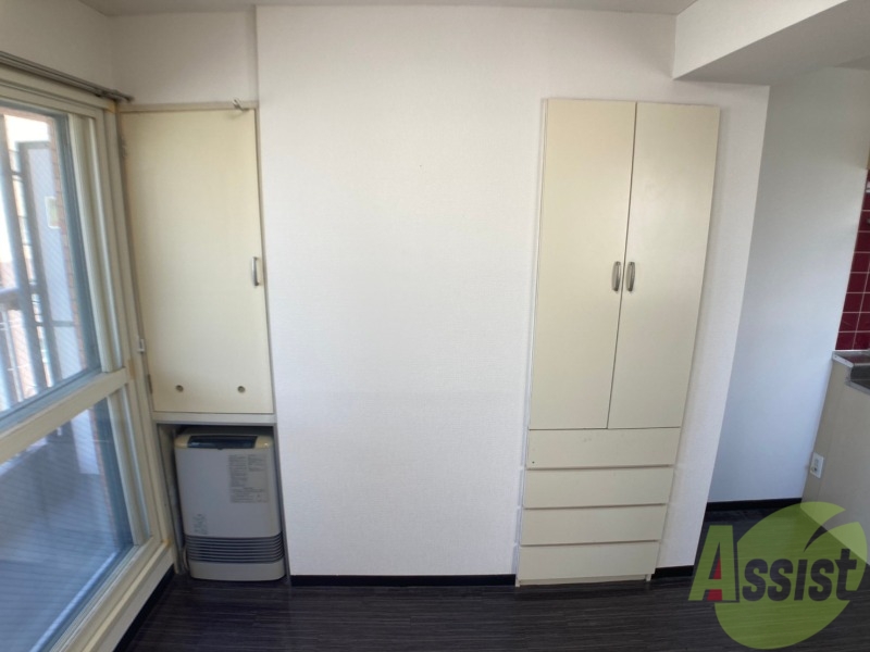 収納　寝室の収納です。部屋がすっきり片付きます。