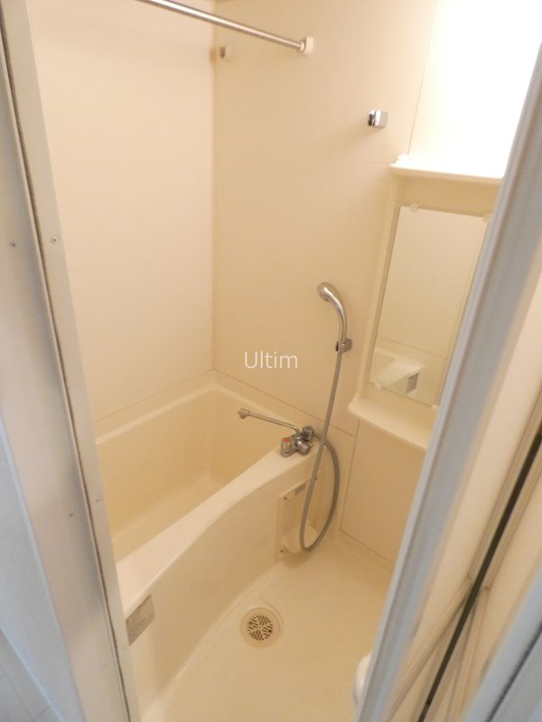 バス・シャワールーム　※別のお部屋のお写真です。御参考までに。