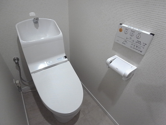 YDビルディングのトイレ写真