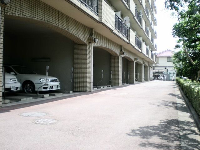 駐車場　♪大切なお車は敷地内でしっかり管理♪