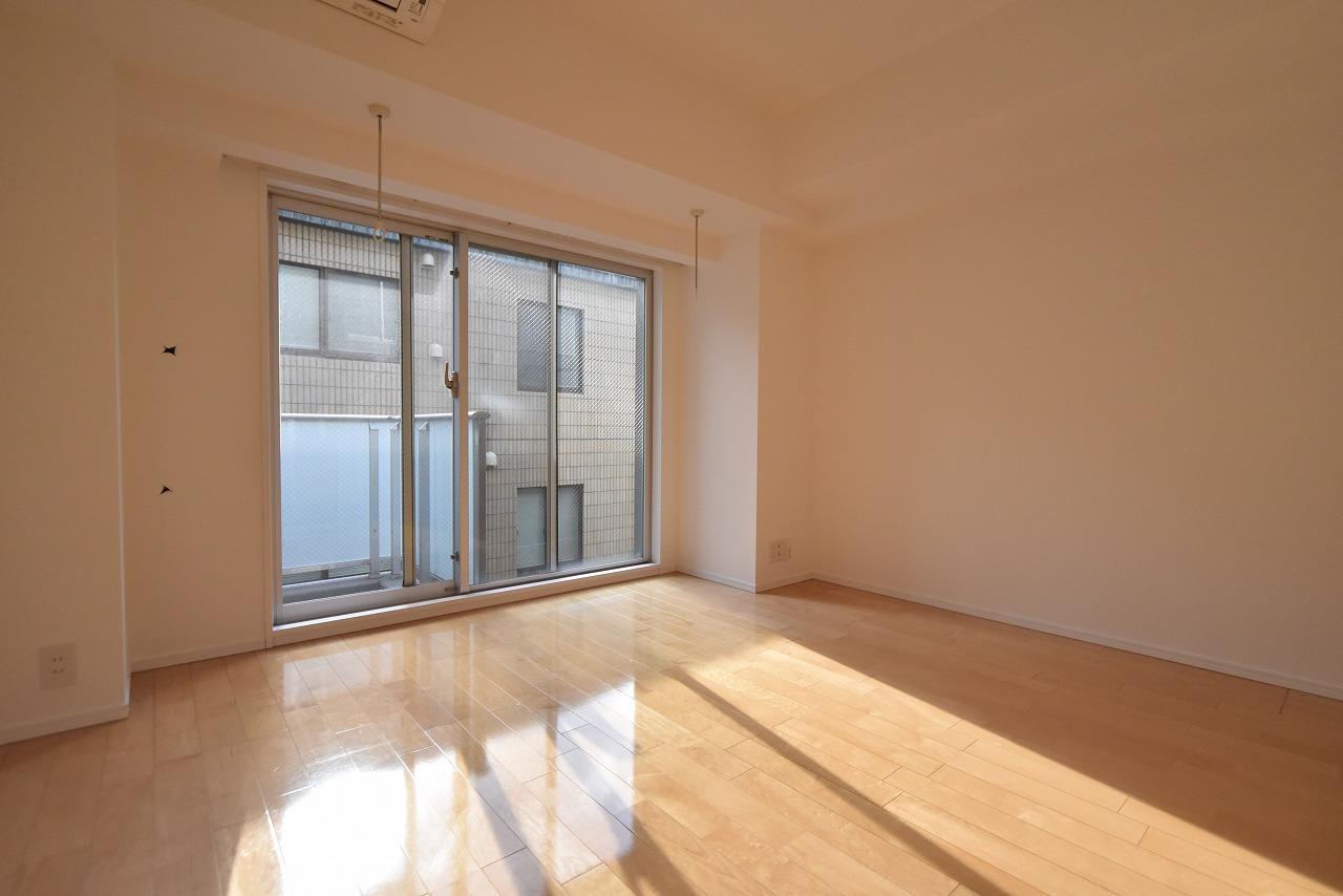 居室・リビング　内観1