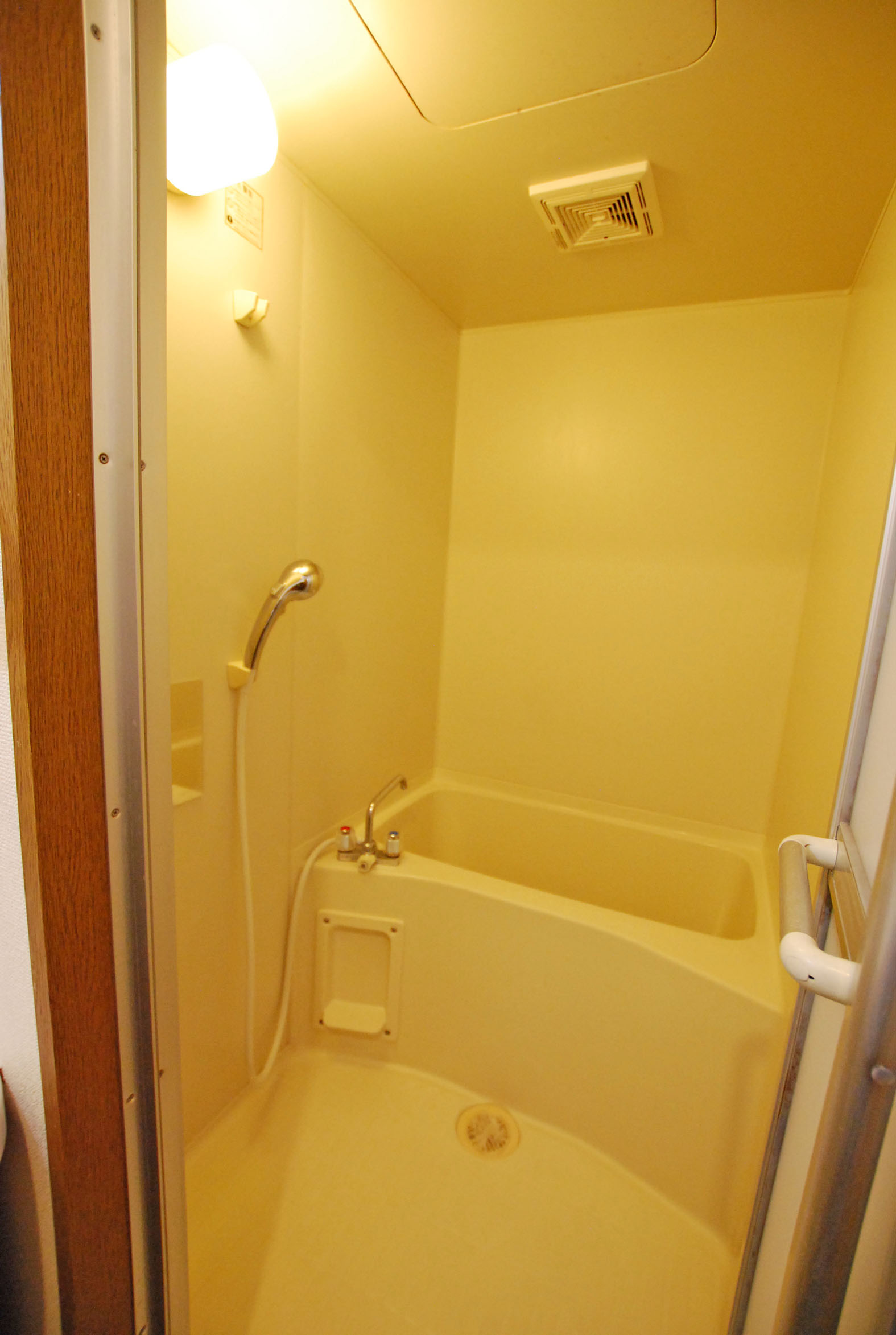 バス・シャワールーム　浴室