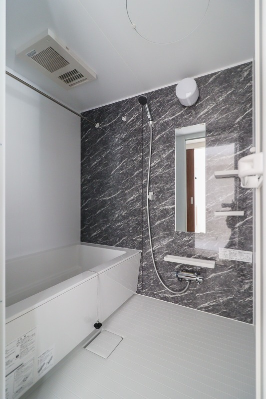 バス・シャワールーム　図面と現状に相違がある場合には現状を優先