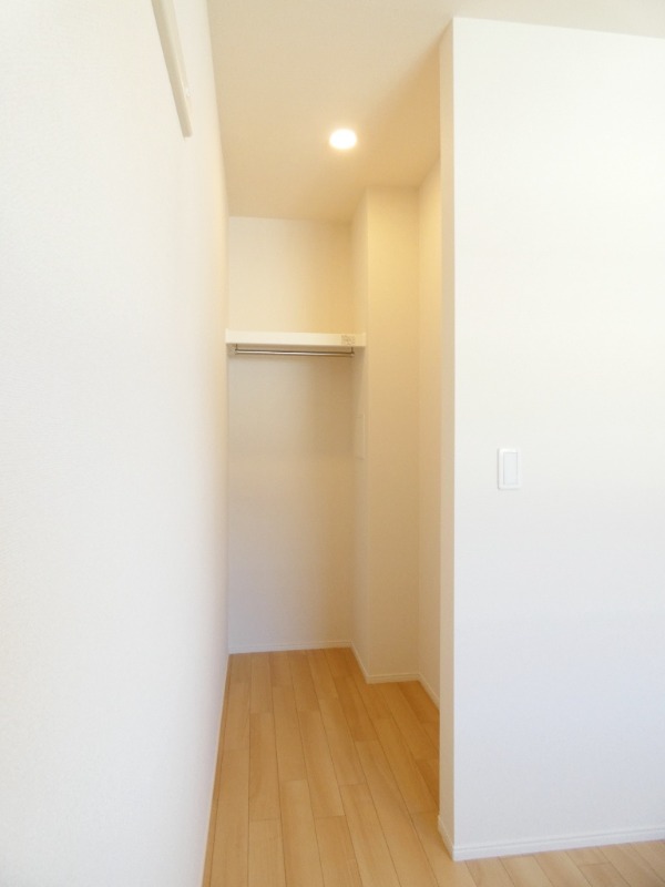 収納　図面と現状に相違がある場合には現状を優先