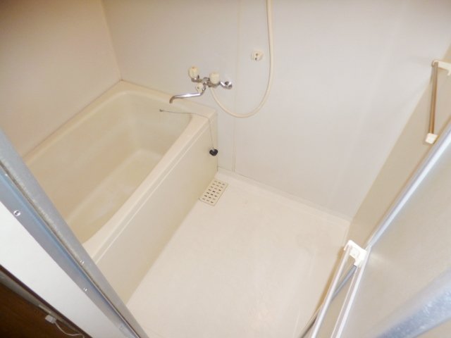 バス・シャワールーム　同物件別号室