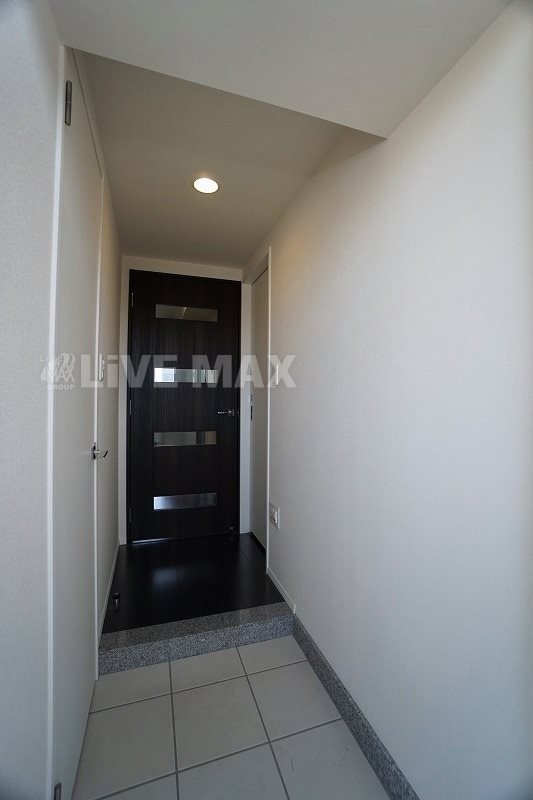 玄関　※写真と異なる場合は現状優先。