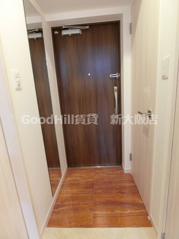 玄関　グランカーサ新大阪SOUTH