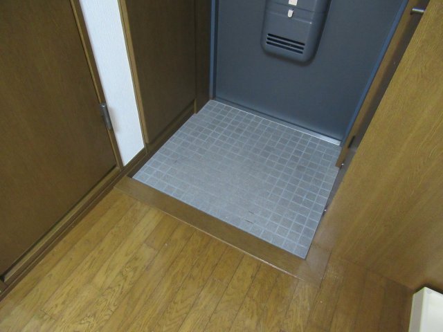 玄関　サンプル写真になります。