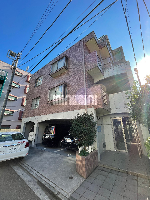 建物外観　通勤・通学も便利な駅近マンション