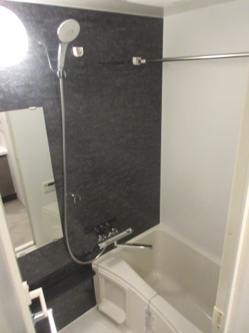 バス・シャワールーム　※同タイプ別号室