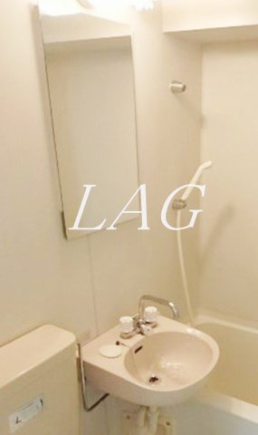 洗面設備　洗面台です。