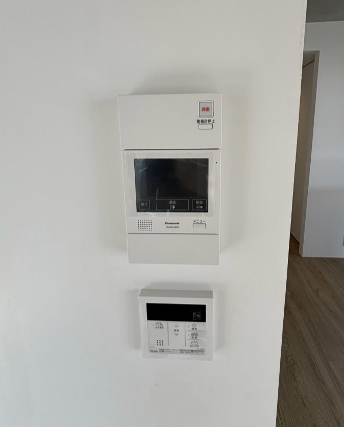 セキュリティ　別部屋の写真を使用しております。