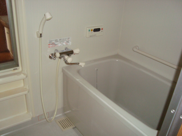 バス・シャワールーム　バス