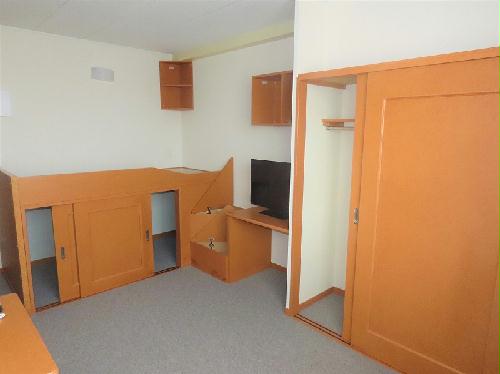 収納　クローゼット、ベッド下収納あり