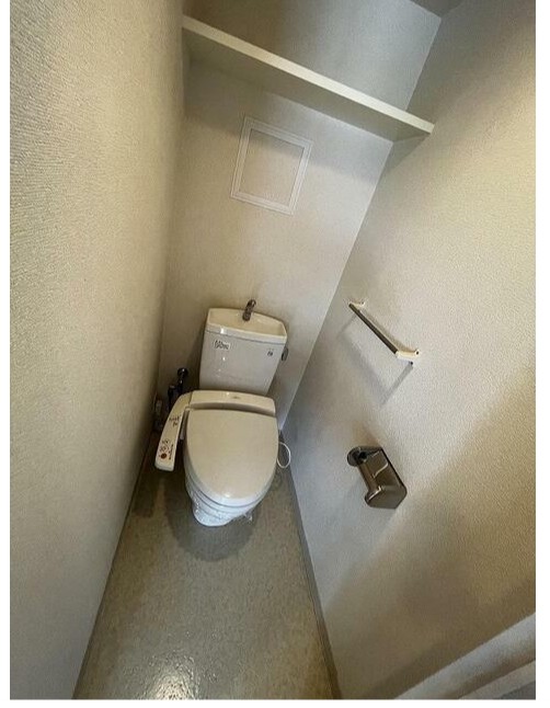 トイレ　別号室写真♪