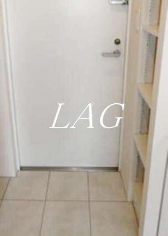 玄関　玄関です。